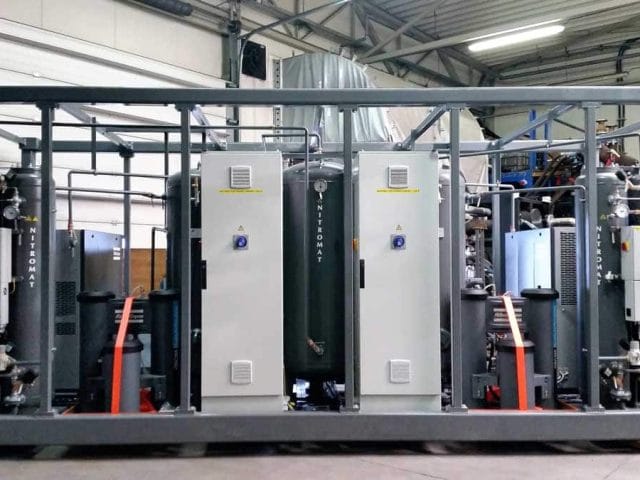 Hệ thống máy tạo nitơ công nghiệp lắp đặt tại nhà máy cùng OXYMAT